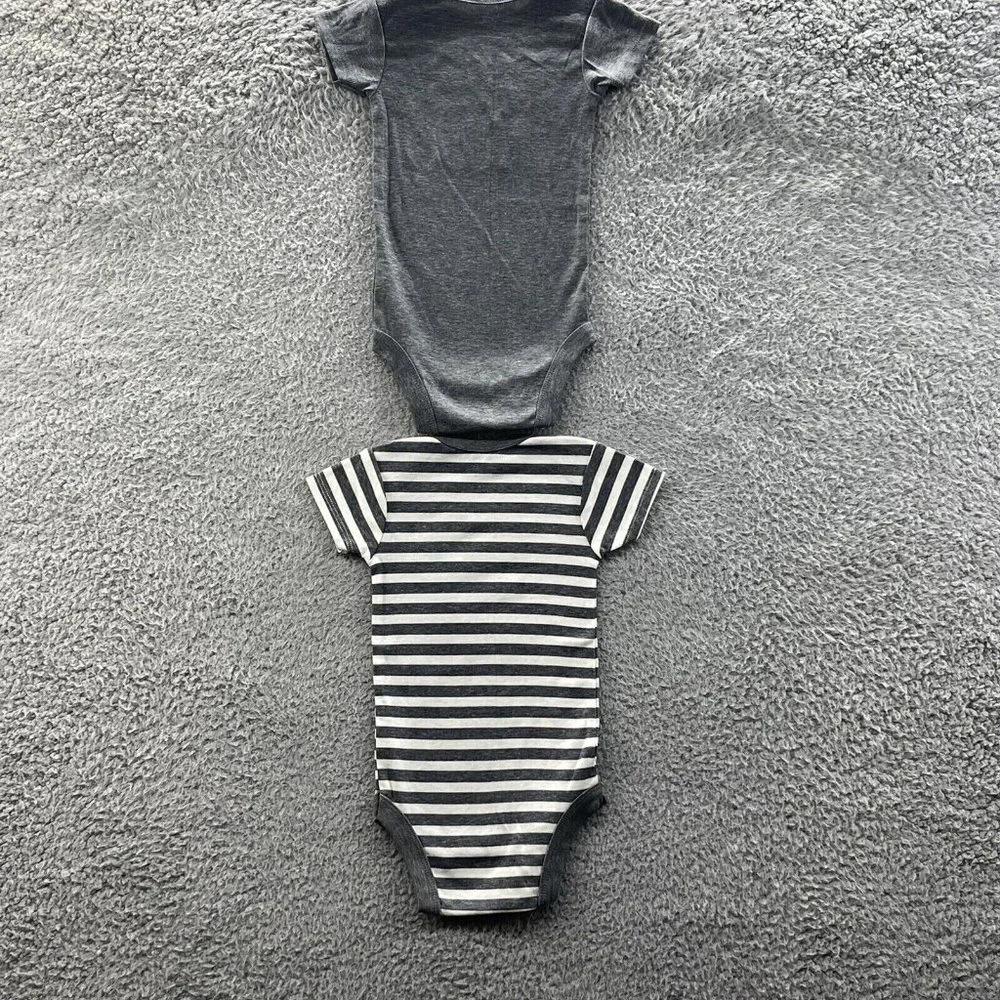 Gerber Bodysuit Lot‎ Baby Boys Size 3-6 Months Grey 2PC Bodysuits Size 3-6M